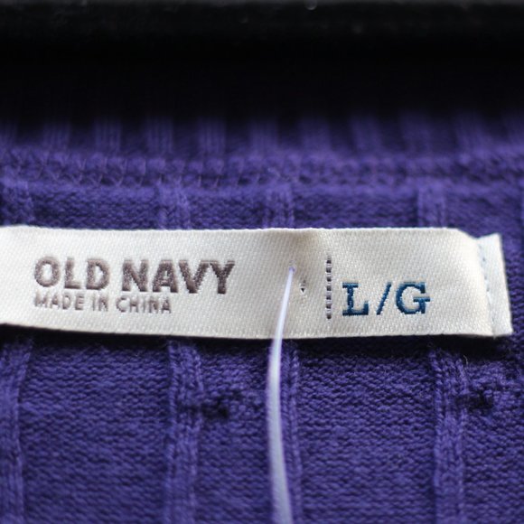 Old Navy Classic Cable Knit V-Neck Pullover Sweater Long Sleeve (Sz Large) - Picture 2 of 11